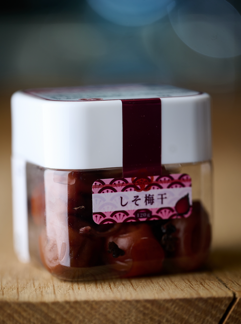 Tencho Umeboshi 120g