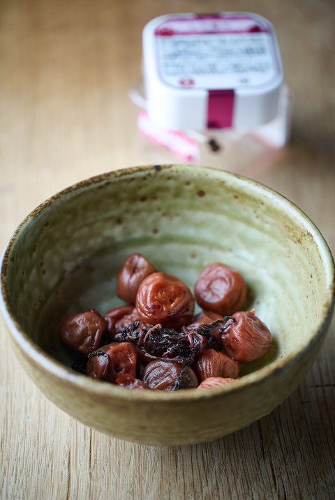 Tencho Umeboshi 120g